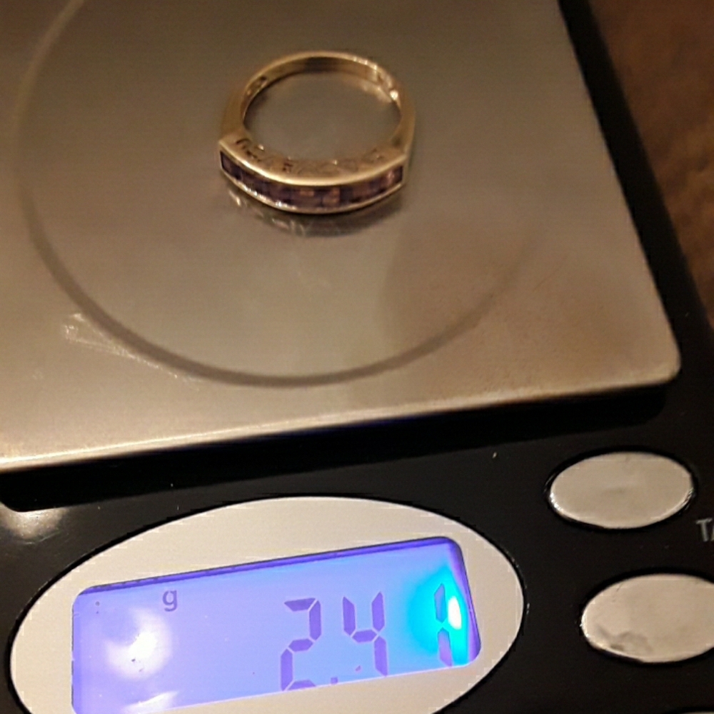 10K solid gold "I Love You" amethyst ring - Picture 3 of 5